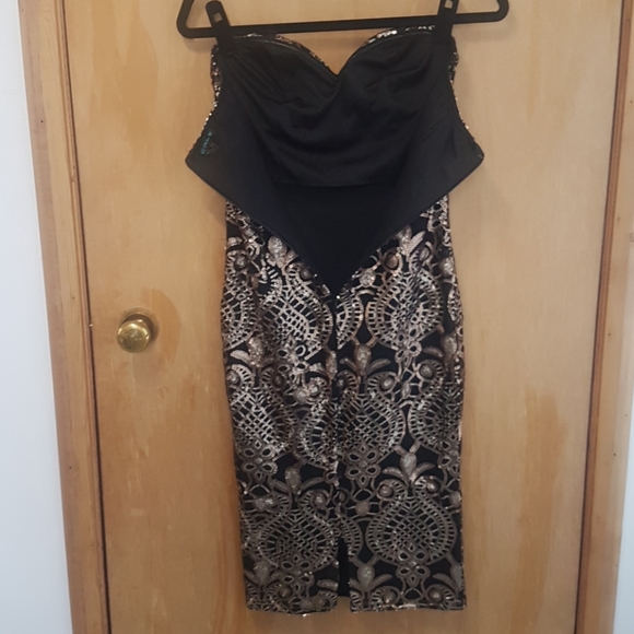 Chico dress - Picture 4 of 8